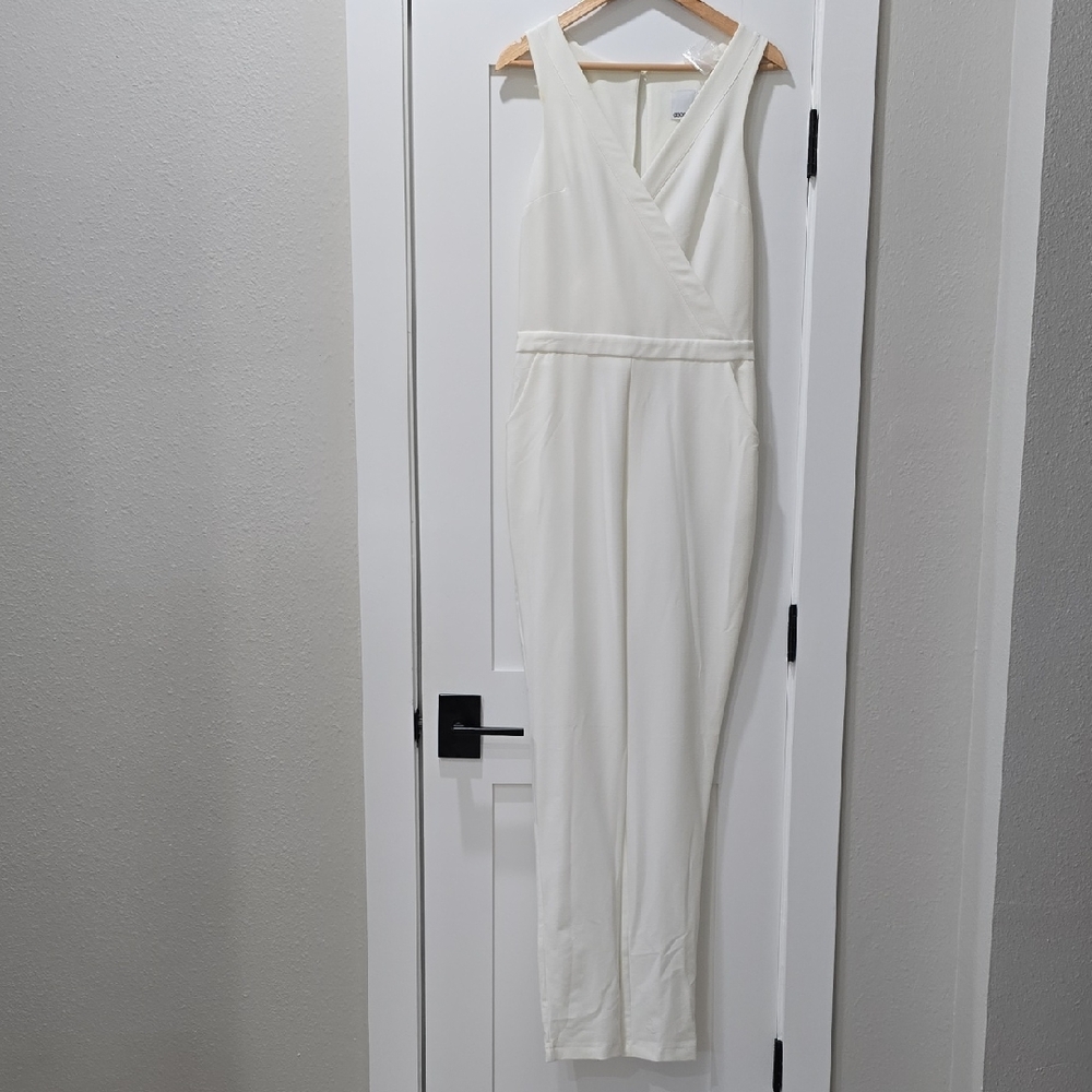 Elegant White Jumpsuit